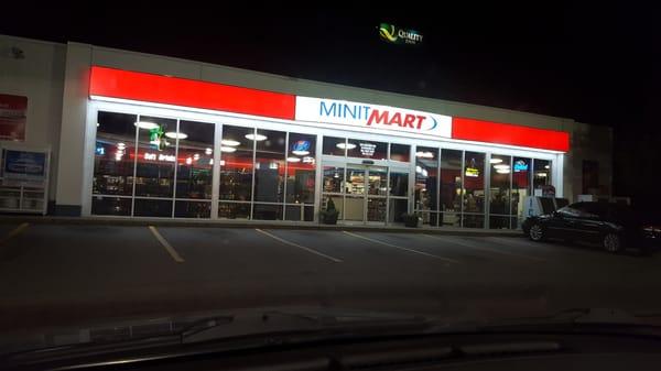 Shell Mini Mart at night.