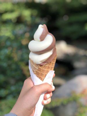 vegan soft serve from the pineapple express pop-up this summer - the pineapple flavor is amaaaazing