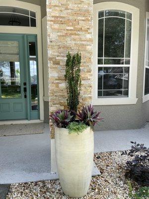 Planter pots