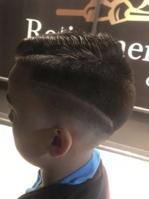 Rayz R Line Barbershop