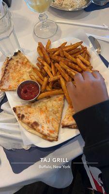 Kids Chicken Cheese Naan & Fries