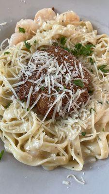 Crab and Shrimp Fettuccine Alfredo