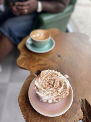 Cappuccino with and without cream