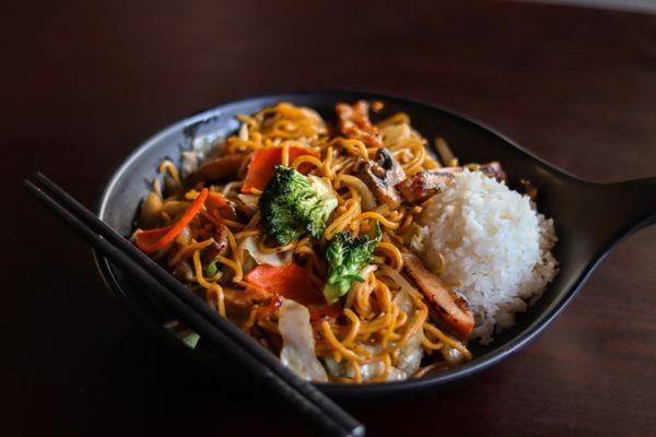 Chicken Yakisoba