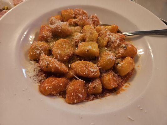 gnocchi al pomodoro & parmigiano $22.50