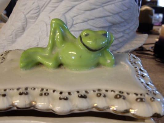 Sexy frog on porcelain box.