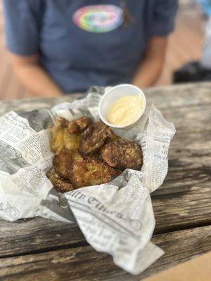 Fried green tomatoes