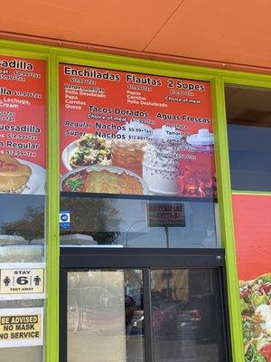 Tacos El Indio: menu