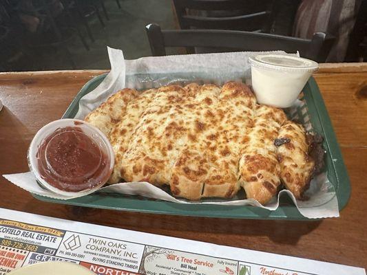 Cheesy breadsticks.