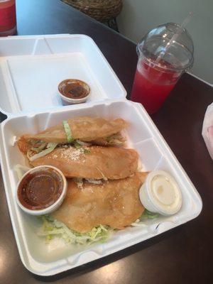 Three chicken quesadillas And a watermelon drink