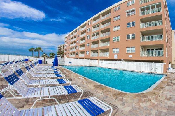 Beach Place Condos - John's Pass Madeira Beach