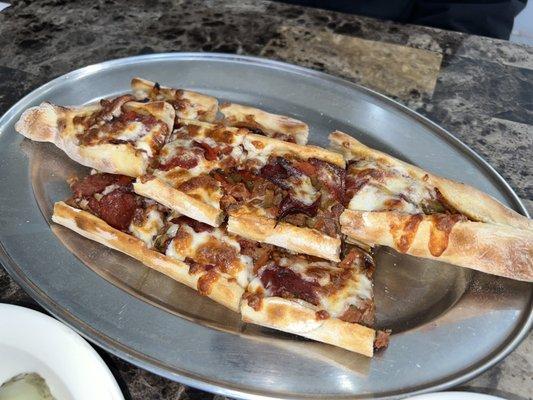 Mixed pide