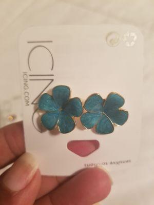 Flower earrings