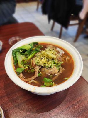 Braised beef noodle soup