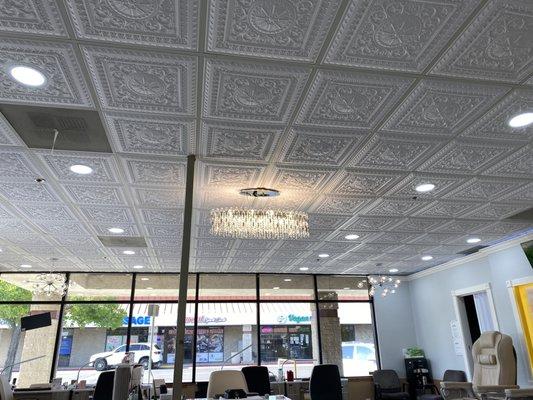 Elegant lights and ceiling finish.