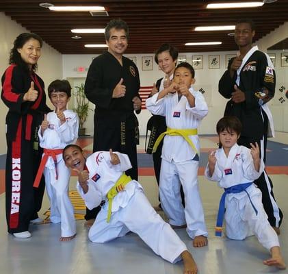 At Jang's Yong In Martial Arts we teach; Hapkido, Yongmoodo, Taekwondo, and Weapons.  We offer classes for Adults, Teens and Children.