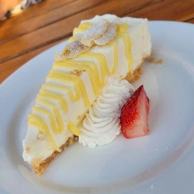 Lemoncello cheesecake