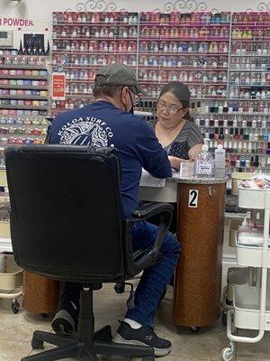 Yes, men get a manicure too