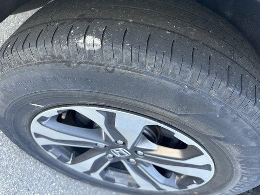 Tire threads and tire shop thread reading