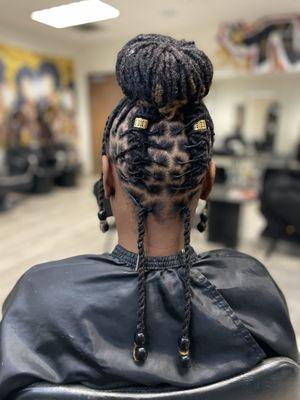 Loc updo