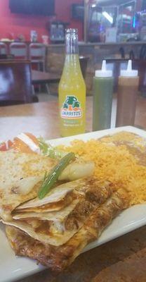 Quesadilla con birria