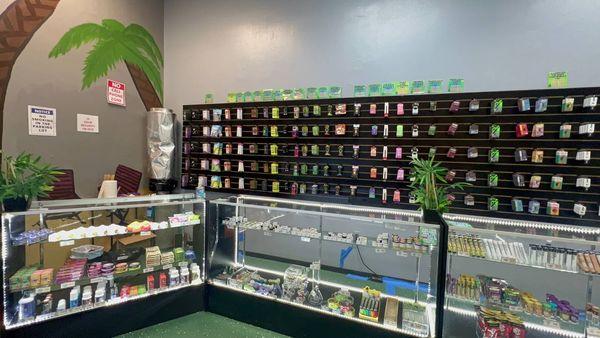 Club Green Dispensary
the Best in OC
Open daily 7am-1am
(949)309-4132
www.clubgreendispensary.com/