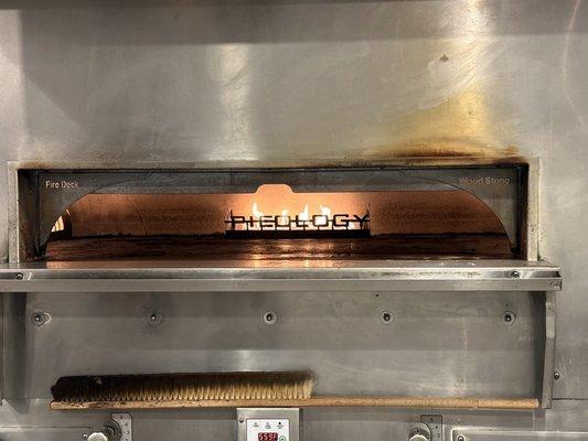 Too cool.  Digging the sign inside the oven