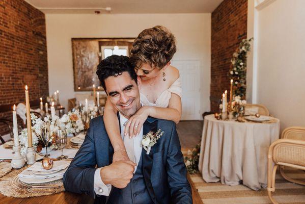 Champagne Velvet Linen
DETAILS:
https://realweddingsmag.com/grass-valley-wedding-inspiration-sustainable-beauty-the-layout/