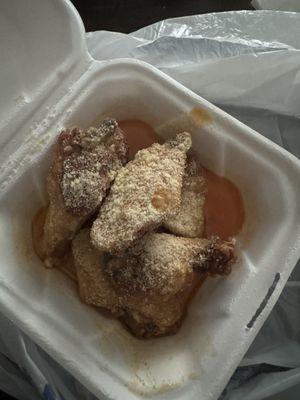 Five wings, "garlic parmesan"