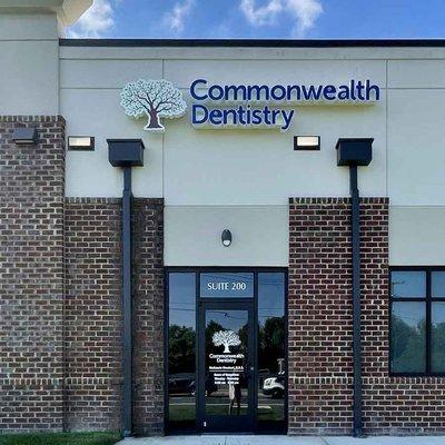 Outside view of the Commonwealth Dentistry - Mechanicsville Virginia