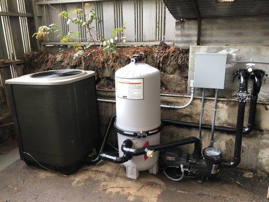 A complete Hayward Pool Products upgrade! Variable Speed Pump, Filter, and Heat Pump. All new electrical and plumbing! See before pictures.