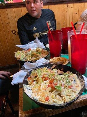 Large Chicken Nachos