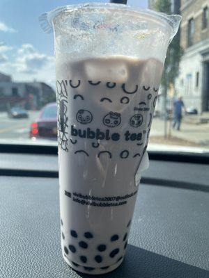 Taro bubble tea