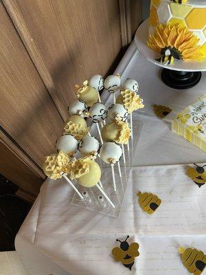 Cake pops were a hit!