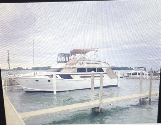 45 foot cruiser Brays Charter