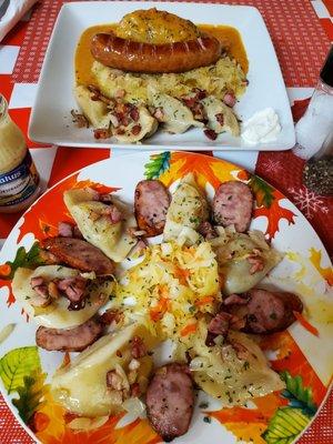 Roll cabbage above kielbasa