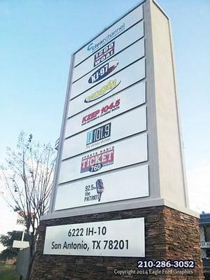 We produce marquee signs for multi-tenant commercial properties. We also offer sign installation services anywhere in S. Texas.