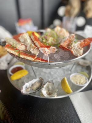 Cold seafood tower