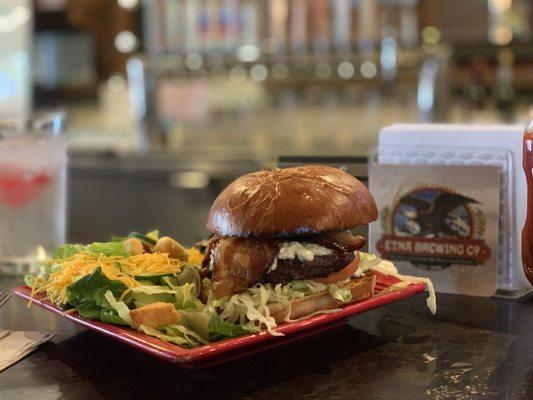 Bacon & Blue Cheese Burger w side salad