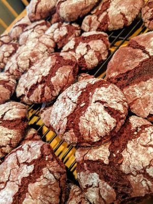 Red Velvet Crinkle Cookies