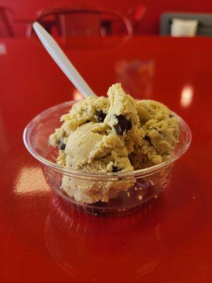 Chocolate chip cookie dough