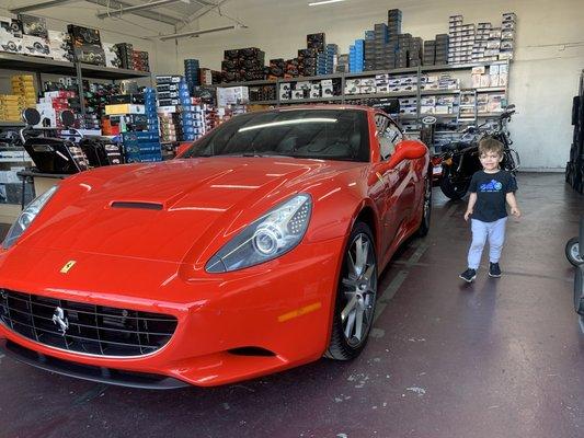 Ferrari California and getting Apple CarPlay and back up camera sound system upgrade