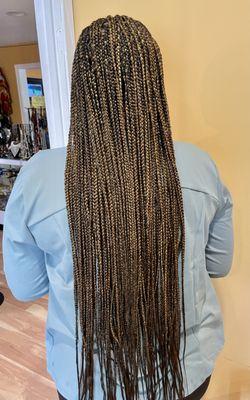 Knowless braids