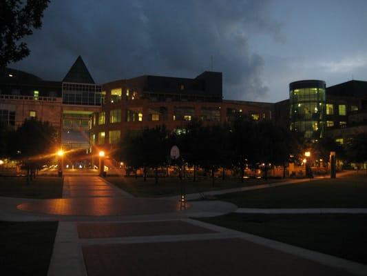 UTSA campus at night - The MPA classes are all 5:30-8:15 so you have to walk back to your car in the dark