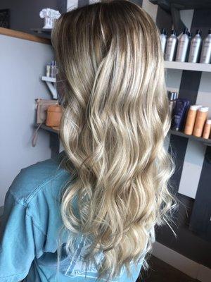 Blonde balayage