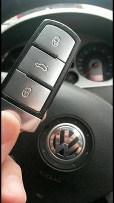 Push to start. Smart key VW remote programming.  Scottsdale AZ 85254. Automotive locksmith.  85251 Www.scottsdalelocksmithing.com.