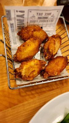 Fried Chicken Wings (4)