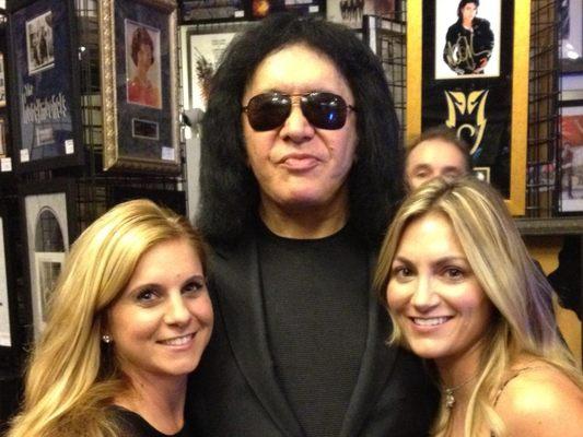 Gene Simmons 2012 Private Signing with his fans