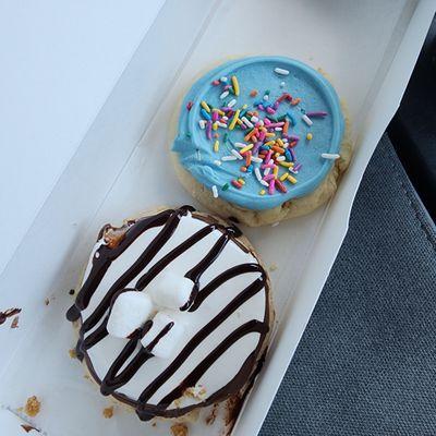 Smores Cookie (Cookie of the Month) and Sugar Sprinkle Cookie.