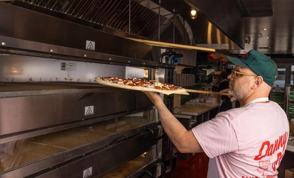 Chef Daniel Holzman making pizza at Danny Boy's in Westwood.